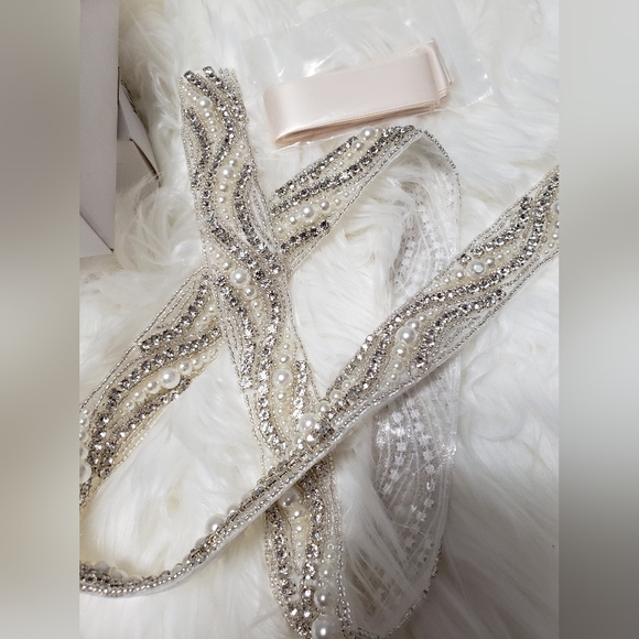 Rhinestone Pearl Bridal Belt - Picture 4 of 8